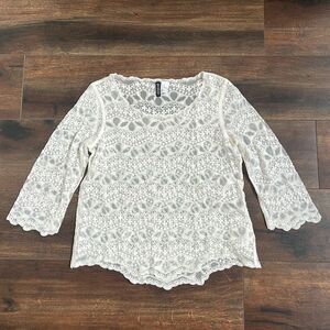 H&M Divided Size 10 Lace Sheer Crochet Open Top Shirt Ivory Floral Pattern Doily